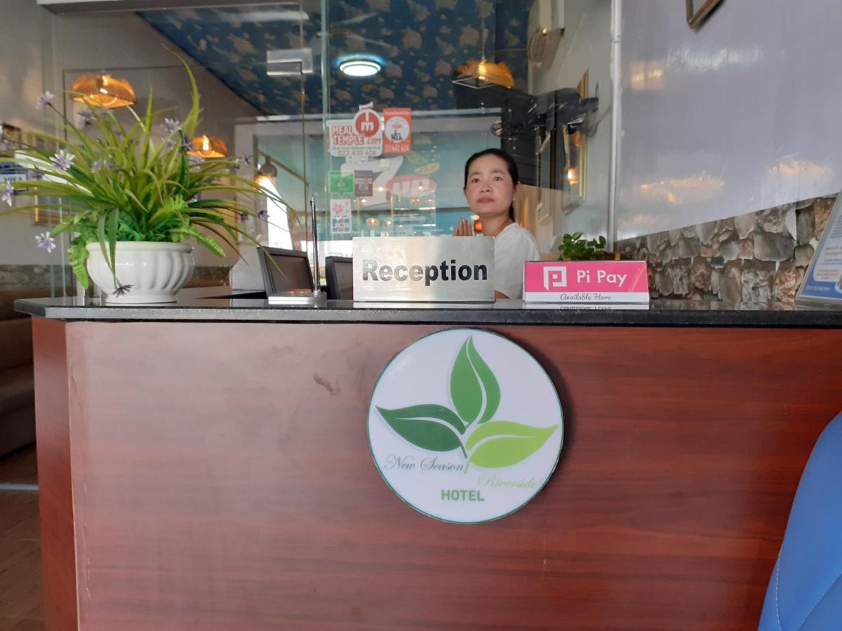 New Season Riverside Hotel Phnom Penh Exteriör bild